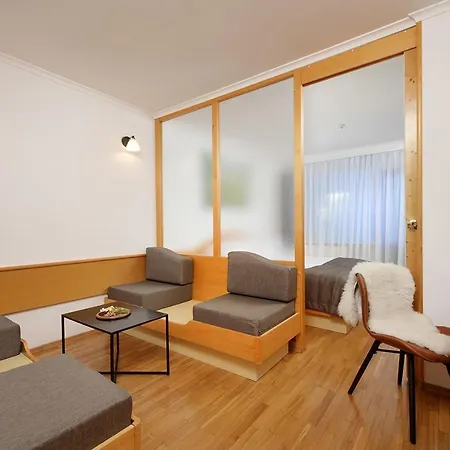 Hotel Planja 4*
